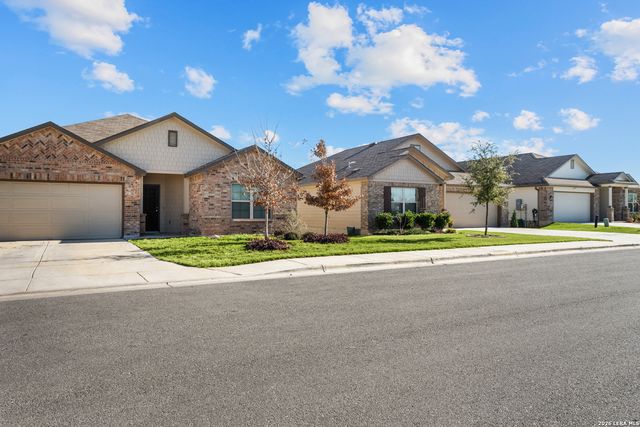 2860 Cavern Grove, Seguin, TX 78155