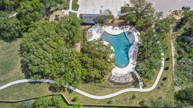 2860 Cavern Grove, Seguin, TX 78155