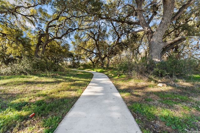 2860 Cavern Grove, Seguin, TX 78155