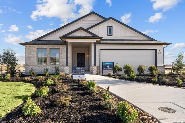 2860 Cavern Grove, Seguin, TX 78155