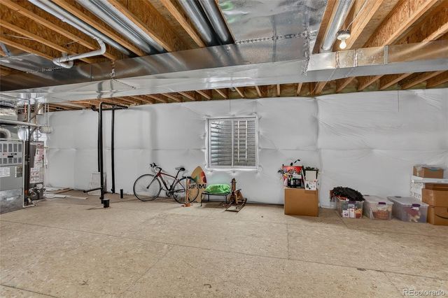 7153 S Versailles Way, Aurora, CO 80016