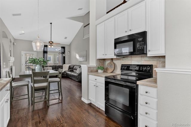 7153 S Versailles Way, Aurora, CO 80016