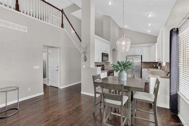 7153 S Versailles Way, Aurora, CO 80016