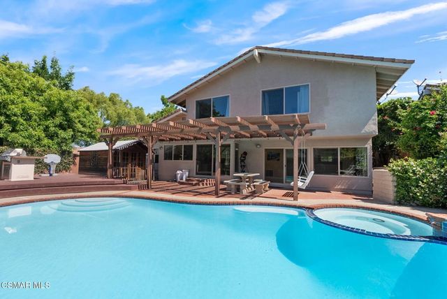 2910 Bear River Circle, Westlake Village, CA 91362