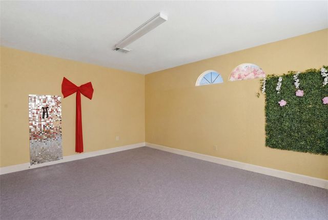 13700 Lakewood Forest Drive, Houston, TX 77070