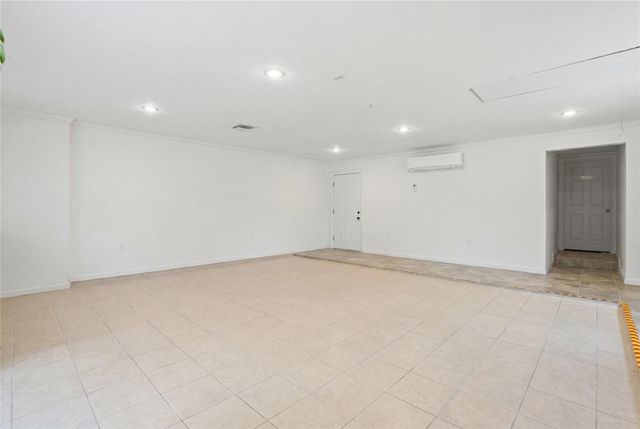 13700 Lakewood Forest Drive, Houston, TX 77070