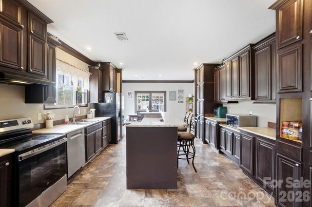 158 Cooks Lake Road, Gastonia, NC 28056