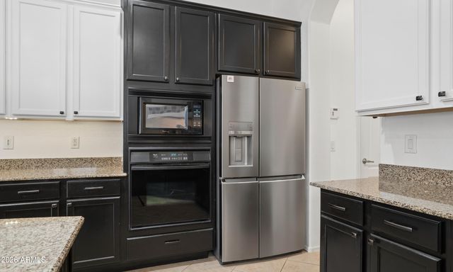 2341 W BRAMBLE BERRY Lane, Phoenix, AZ 85085
