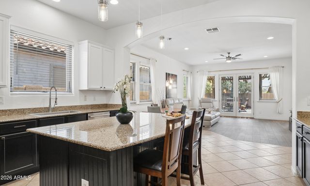 2341 W BRAMBLE BERRY Lane, Phoenix, AZ 85085