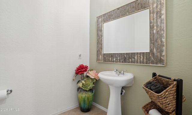 2341 W BRAMBLE BERRY Lane, Phoenix, AZ 85085