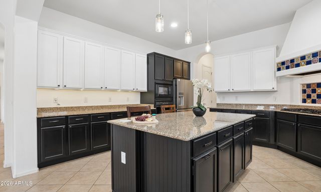 2341 W BRAMBLE BERRY Lane, Phoenix, AZ 85085