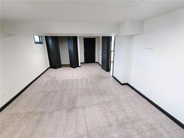 7108 N Broadway Street, Gladstone, MO 64118