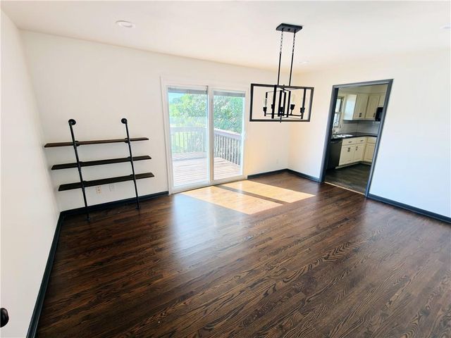 7108 N Broadway Street, Gladstone, MO 64118