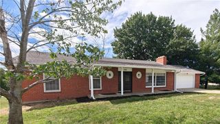 7108 N Broadway Street, Gladstone, MO 64118