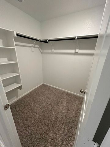 333 Lubbock Drive, Azle, TX 76020