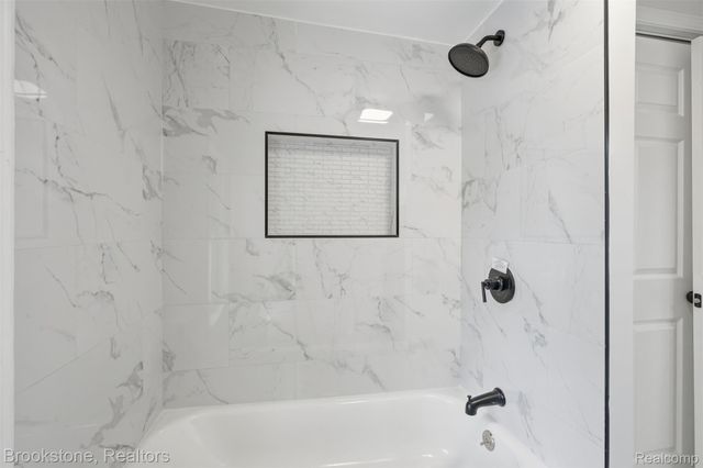 20543 Gudith Road, Brownstown Charter Township, MI 48183