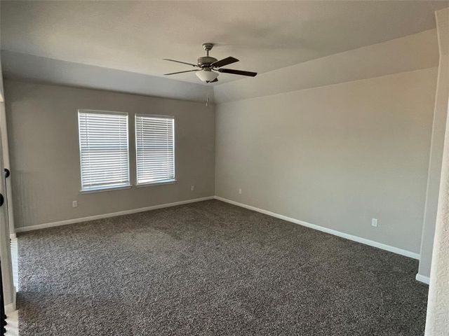 200 Evening Star LN, Georgetown, TX 78628