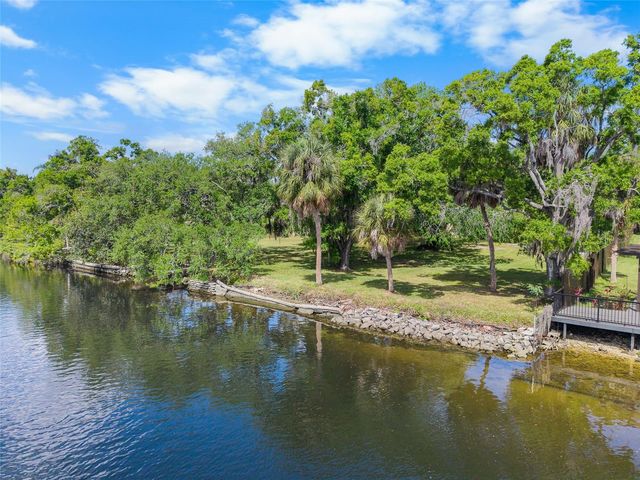 6605 N BOULEVARD, Tampa, FL 33604