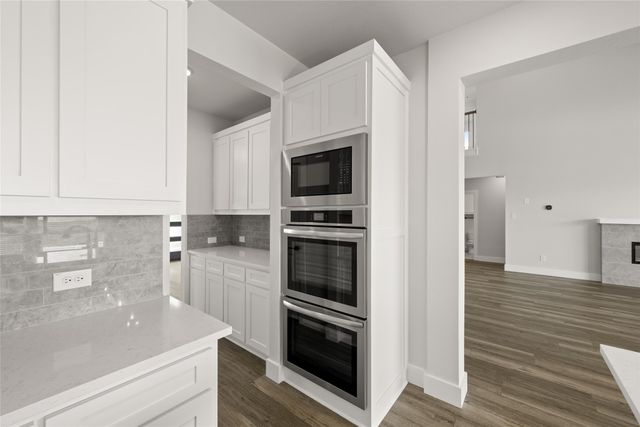 1609 Whisperwood Way, Midlothian, TX 76065