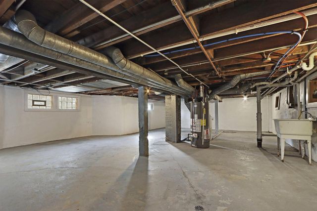 6609 24th AVENUE, Kenosha, WI 53143