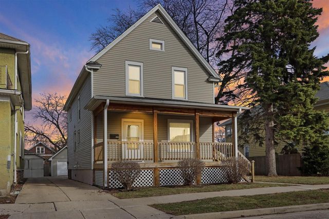 6609 24th AVENUE, Kenosha, WI 53143