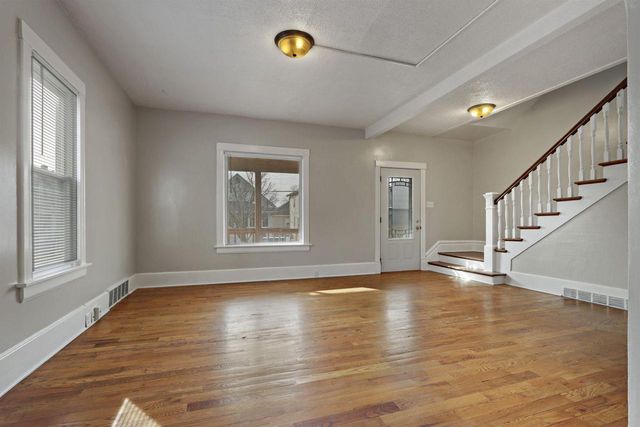 6609 24th AVENUE, Kenosha, WI 53143