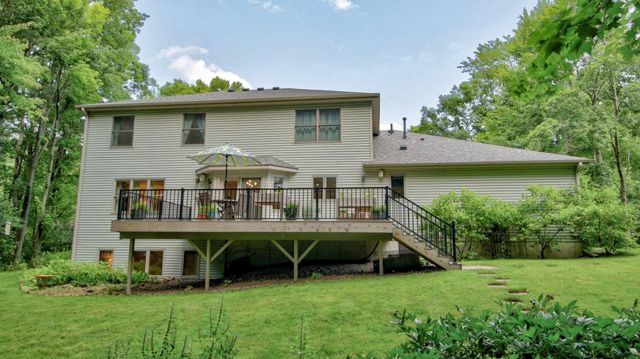 1224 Red Maple Ridge, Eau Claire, WI 54703