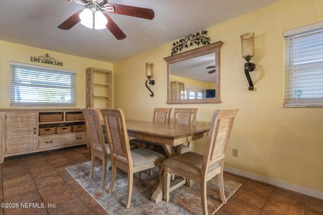 102 LAKE Avenue, Crescent City, FL 32112