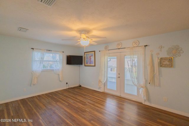 102 LAKE Avenue, Crescent City, FL 32112