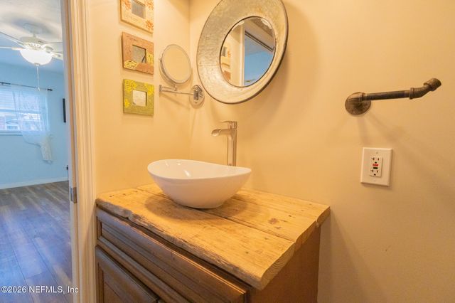 102 LAKE Avenue, Crescent City, FL 32112