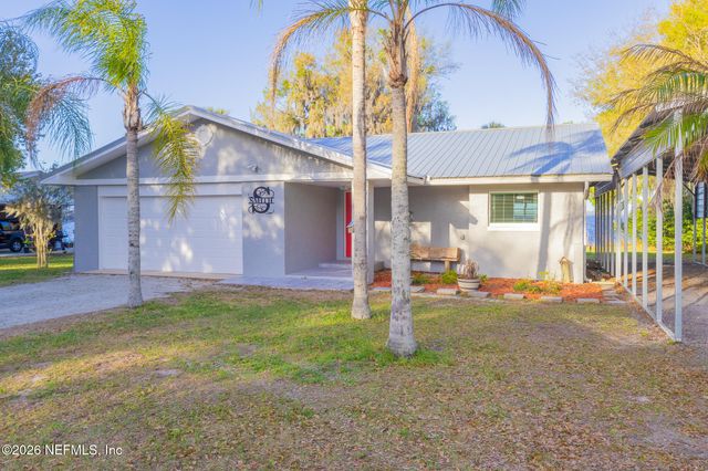 102 LAKE Avenue, Crescent City, FL 32112