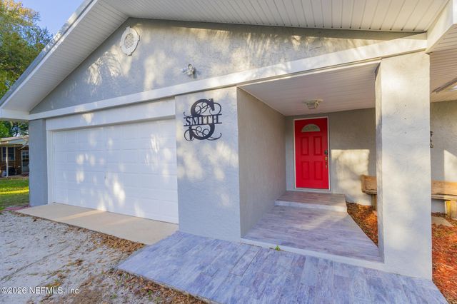 102 LAKE Avenue, Crescent City, FL 32112