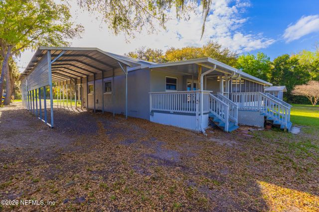 102 LAKE Avenue, Crescent City, FL 32112