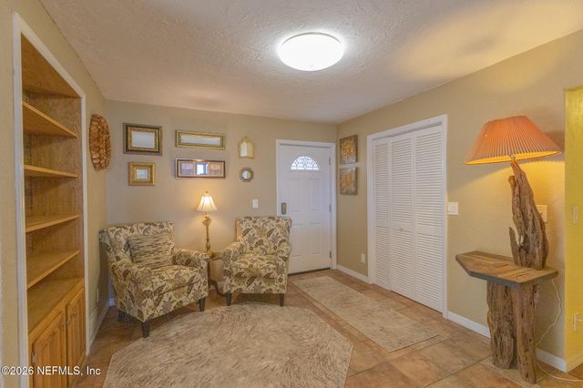 102 LAKE Avenue, Crescent City, FL 32112