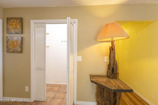 102 LAKE Avenue, Crescent City, FL 32112