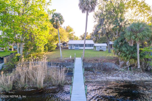 102 LAKE Avenue, Crescent City, FL 32112