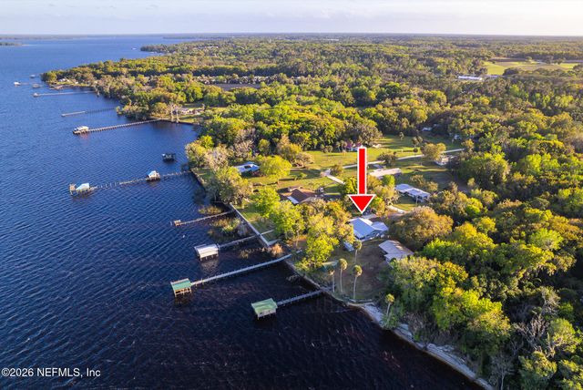 102 LAKE Avenue, Crescent City, FL 32112