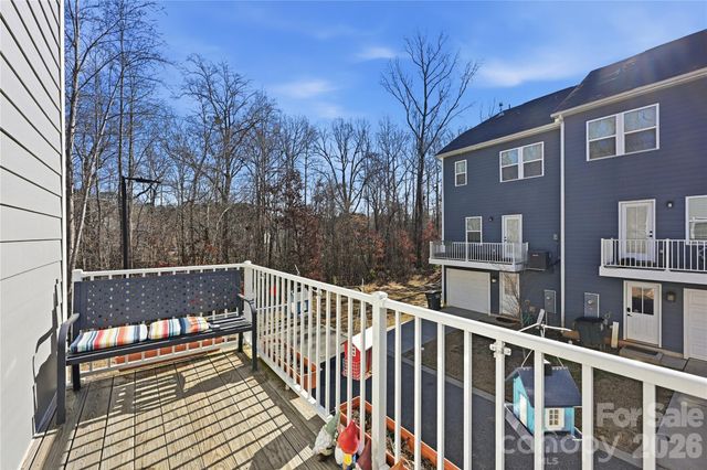 1172 Ashbury Street, Charlotte, NC 28216