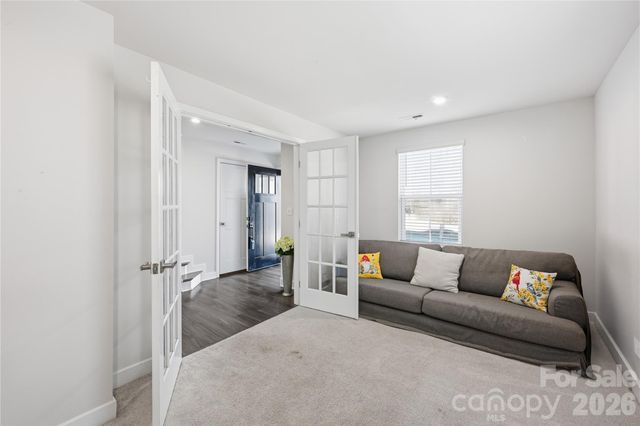 1172 Ashbury Street, Charlotte, NC 28216