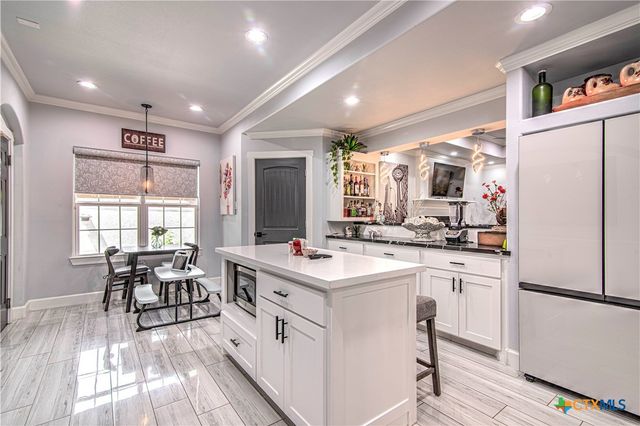 10 W Zenith Avenue, Temple, TX 76501