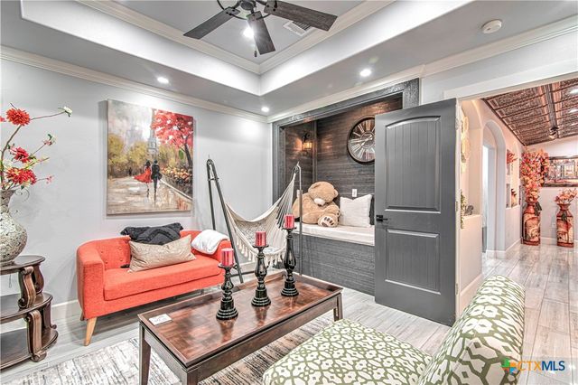 10 W Zenith Avenue, Temple, TX 76501