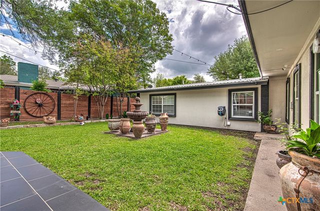 10 W Zenith Avenue, Temple, TX 76501