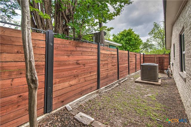 10 W Zenith Avenue, Temple, TX 76501