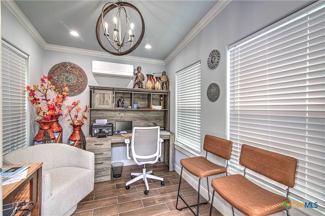10 W Zenith Avenue, Temple, TX 76501