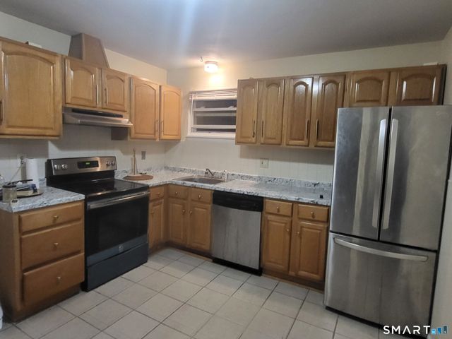 35 Dalton Street, West Haven, CT 06516