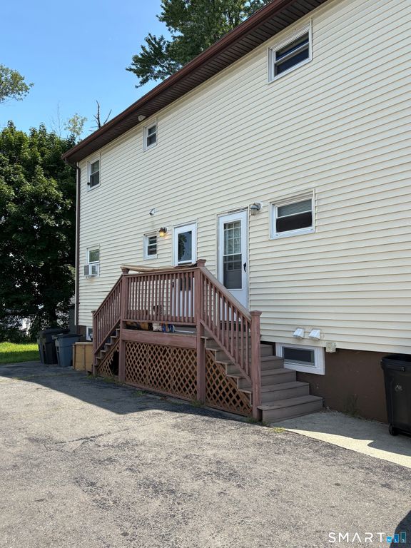 35 Dalton Street, West Haven, CT 06516