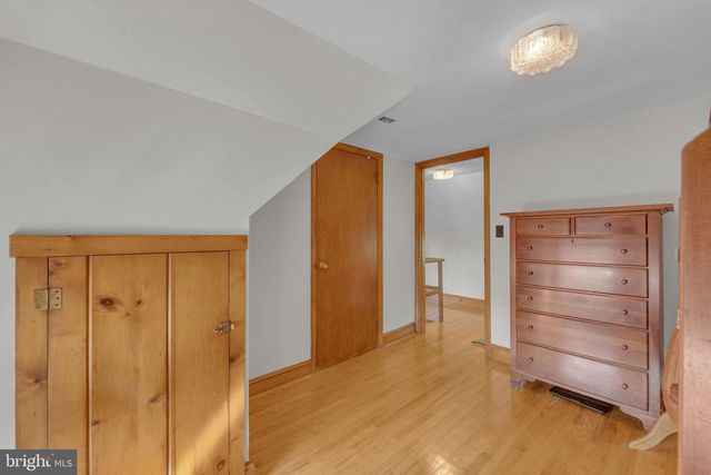 162 EDGEWOOD AVE, Audubon, NJ 08106