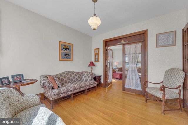 162 EDGEWOOD AVE, Audubon, NJ 08106