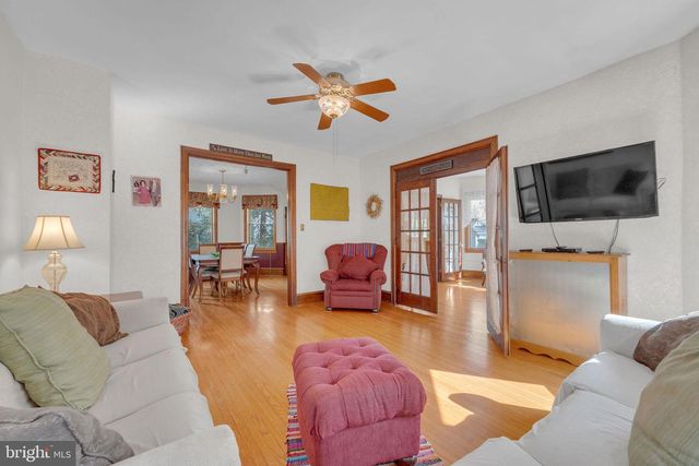 162 EDGEWOOD AVE, Audubon, NJ 08106