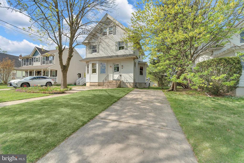 162 EDGEWOOD AVE, Audubon, NJ 08106